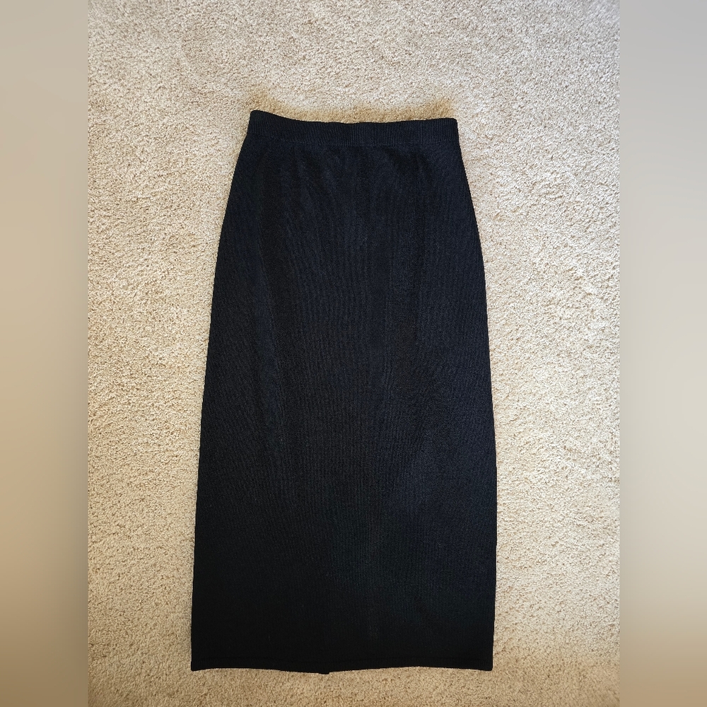 St. John Basics Black Knit Midi Stretch Skirt Size 8 Womens